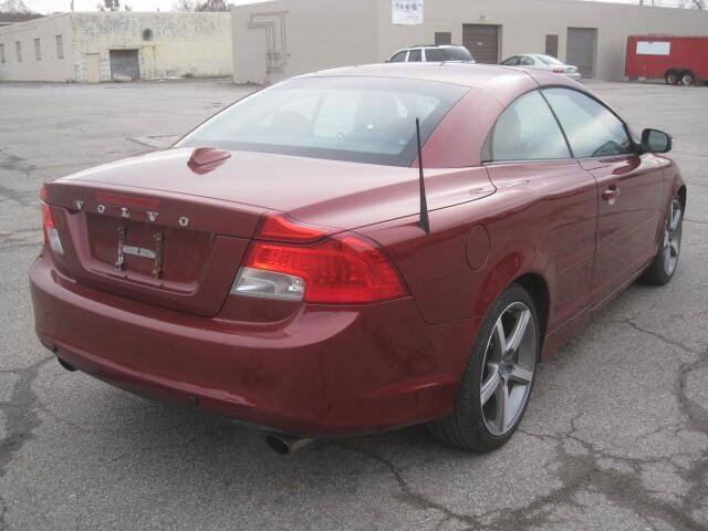 Used 2011 Volvo C70 T5 FWD image 5