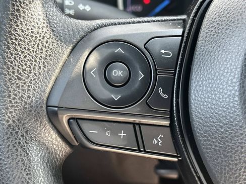 Used 2024 Toyota RAV4 LE AWD/4WD image 23
