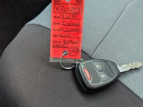 Used 2005 Dodge Durango Limited w/ Travel Convenience Group image 14