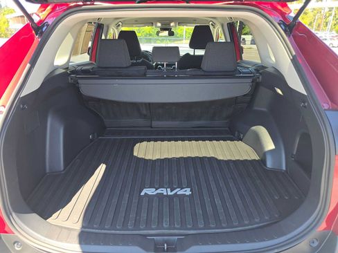 Certified 2025 Toyota RAV4 LE AWD/4WD image 14