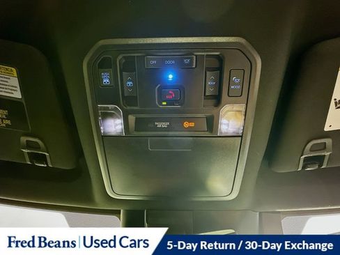 Used 2023 Toyota Tundra Platinum AWD/4WD image 43