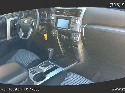 Used 2016 Toyota 4Runner Limited image 38