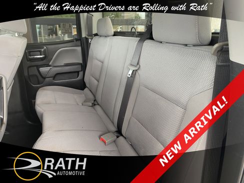 Used 2018 Chevrolet Silverado 1500 W/T w/ WT Convenience Package AWD/4WD image 18