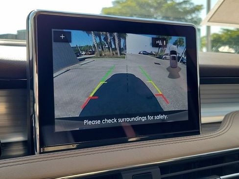 Used 2021 Lincoln Corsair AWD w/ Equipment Group 101A image 31