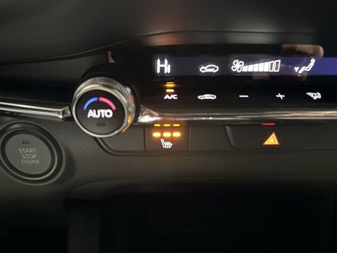 New 2026 MAZDA MAZDA3 2.5 S Hatchback w/ Premium Pkg image 32