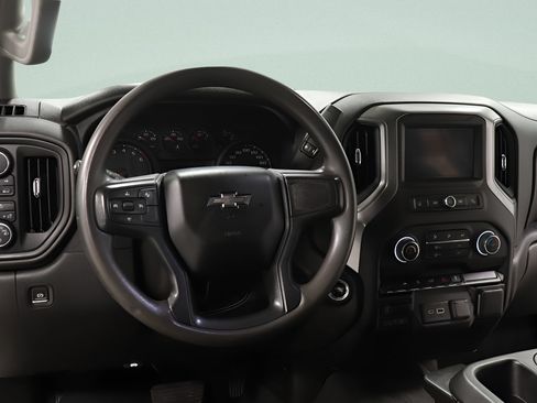 Used 2024 Chevrolet Silverado 1500 Custom w/ Rally Edition AWD/4WD image 9