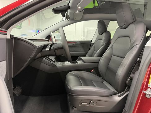 Used 2026 Tesla Model Y Long Range AWD/4WD image 9