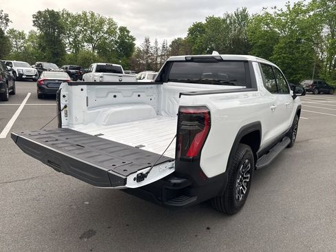 New 2026 GMC Sierra EV Elevation AWD/4WD image 44