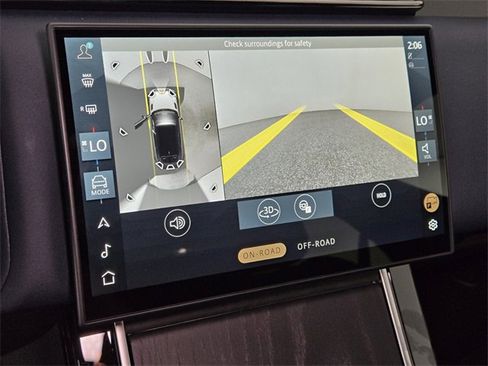 New 2026 Land Rover Range Rover Velar Dynamic SE image 26