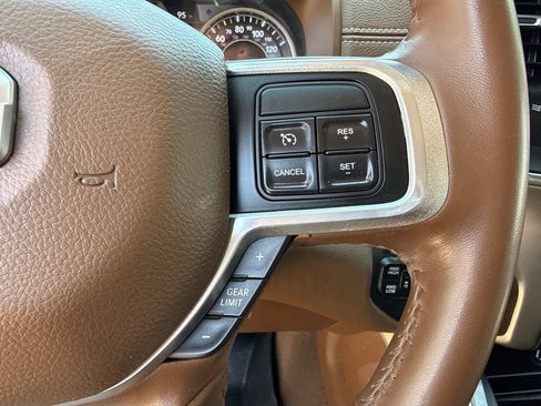 Used 2022 RAM 2500 Laramie AWD/4WD image 14