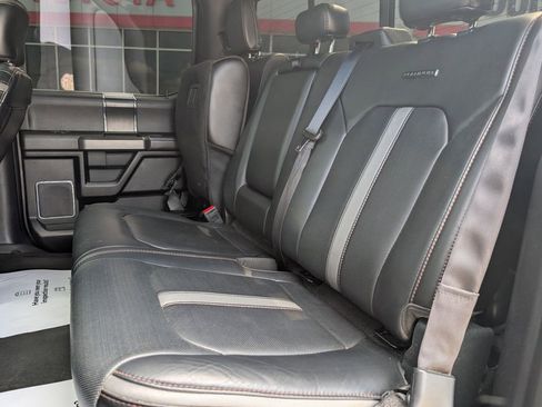 Used 2018 Ford F150 Platinum w/ Equipment Group 701A Luxury AWD/4WD image 37