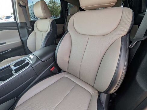 Used 2023 Hyundai Santa Fe SEL w/ Premium Package image 20