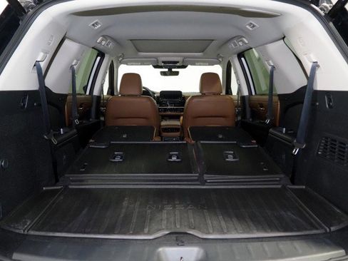 Used 2023 Nissan Pathfinder Platinum FWD image 52