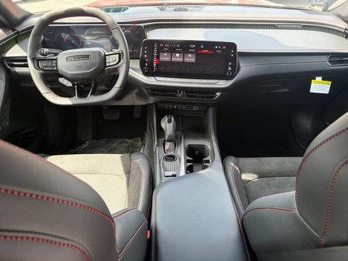 New 2026 Dodge Charger R/T AWD/4WD image 38