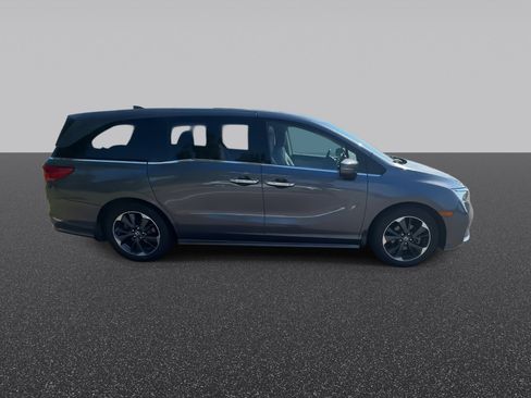 Used 2024 Honda Odyssey Elite image 10