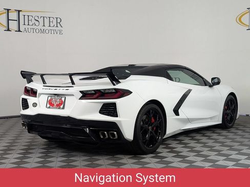 Used 2022 Chevrolet Corvette Stingray Premium Conv w/ Z51 Performance Package RWD image 7