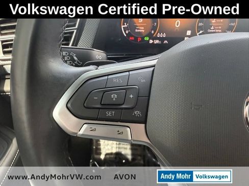 Used 2024 Volkswagen Atlas Cross Sport SEL R-Line AWD/4WD image 26