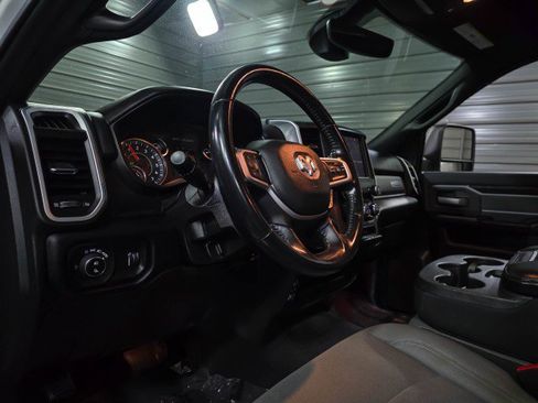 Used 2023 RAM 2500 Big Horn w/ Level 1 Equipment Group image 12