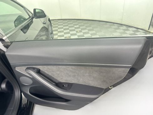 Used 2023 Tesla Model 3 Long Range image 29