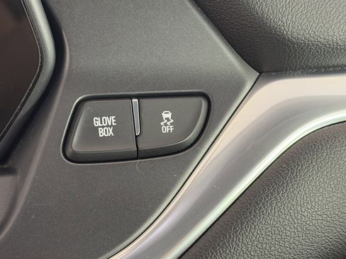 Used 2020 Chevrolet Blazer LT AWD/4WD image 29
