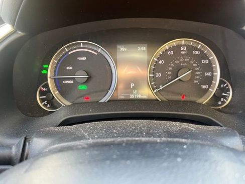 Used 2022 Lexus RX 450h AWD w/ Premium Package image 11