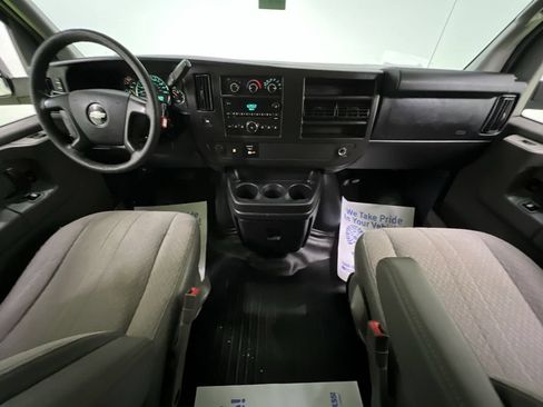Used 2013 Chevrolet Express 2500 LT w/ LT Preferred Equipment Group RWD image 16