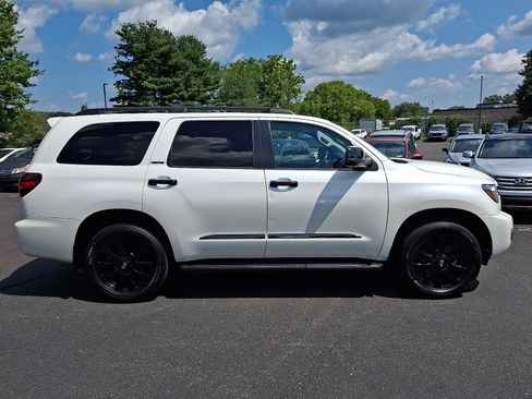 Used 2021 Toyota Sequoia Nightshade w/ Safety & Convenience Package AWD/4WD image 7