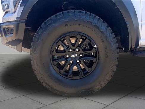 Certified 2024 Ford F150 Raptor AWD/4WD image 11