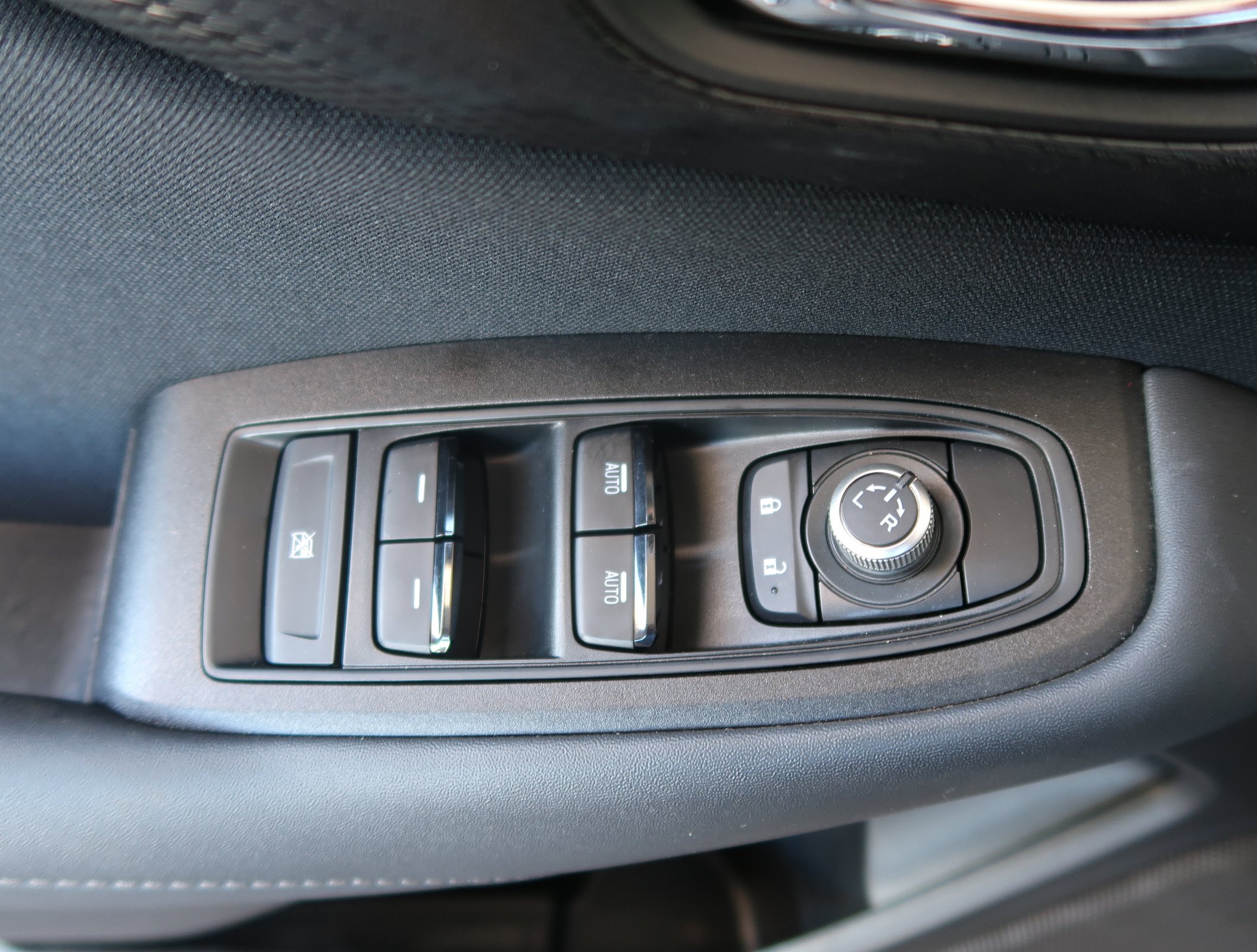 Used 2024 Subaru Outback Premium AWD/4WD image 15