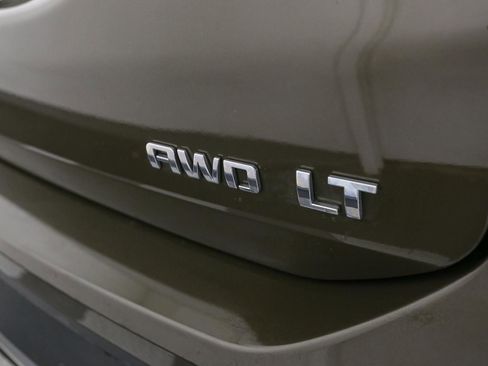 Used 2023 Chevrolet Equinox LT image 13