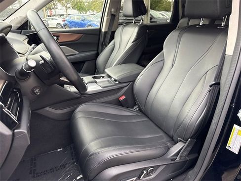 Used 2022 Acura MDX FWD image 11
