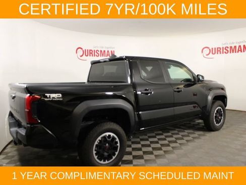 Used 2024 Toyota Tacoma TRD Off-Road AWD/4WD image 8