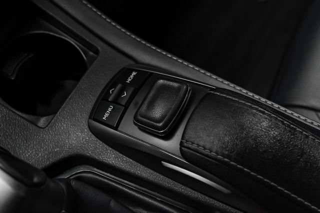 Used 2016 Lexus ES 350 w/ Ultra Luxury Package FWD image 29