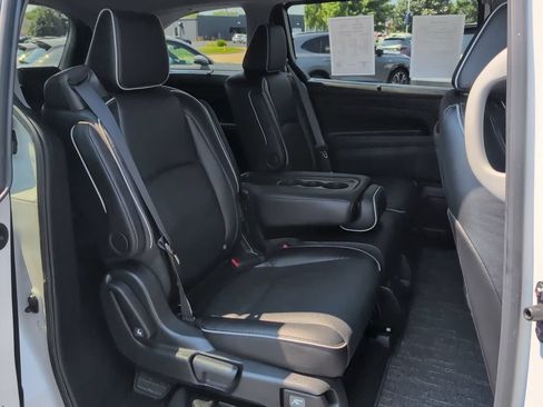 Used 2024 Honda Odyssey Elite image 50