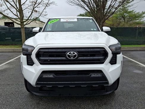 Certified 2025 Toyota Tacoma SR5 AWD/4WD image 2