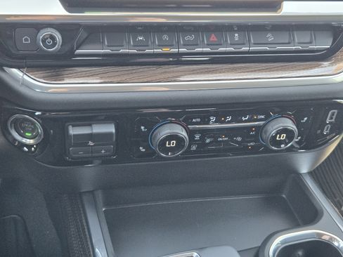 New 2026 Chevrolet Silverado 1500 RST w/ Texas Edition Plus image 14