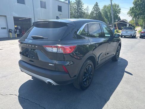 Used 2020 Ford Escape SE AWD/4WD image 3