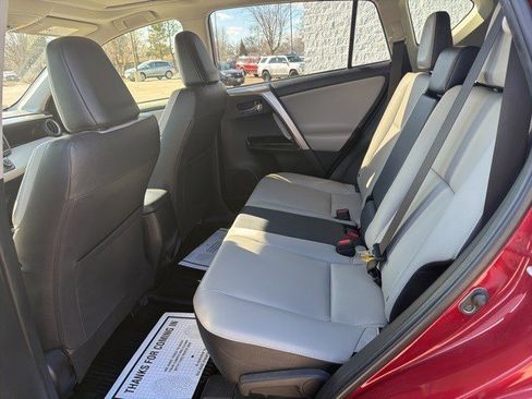 Used 2018 Toyota RAV4 Limited image 13
