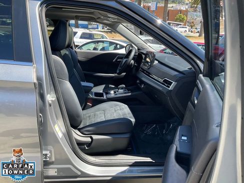 Used 2024 Mitsubishi Outlander SE image 51