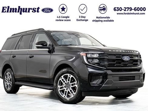 Used 2025 Ford Expedition Active AWD/4WD image 1