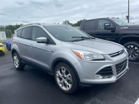 Used 2014 Ford Escape Titanium FWD image 2