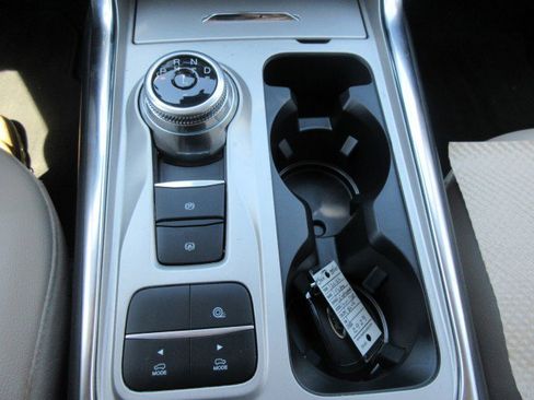 Used 2022 Ford Explorer Limited w/ Equipment Group 301A image 26