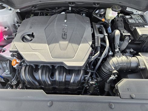 New 2026 Kia Sportage EX image 21