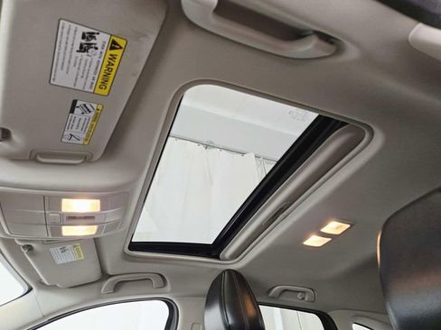 Used 2022 MAZDA CX-5 AWD 2.5 S w/ Premium Package image 6