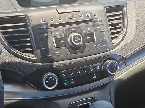 Used 2015 Honda CR-V LX image 16