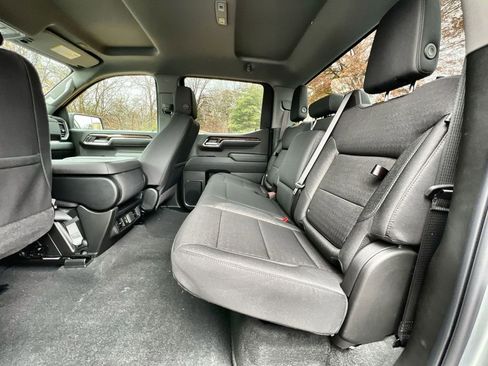 Used 2026 GMC Sierra 1500 Elevation image 24