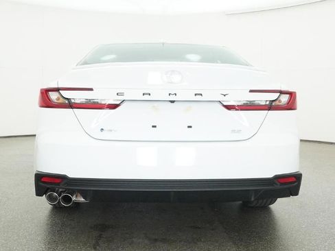 New 2026 Toyota Camry SE image 30