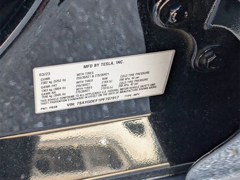 Used 2023 Tesla Model Y Performance image 16
