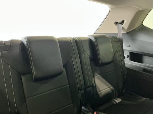 Used 2023 Volkswagen Atlas SEL image 24