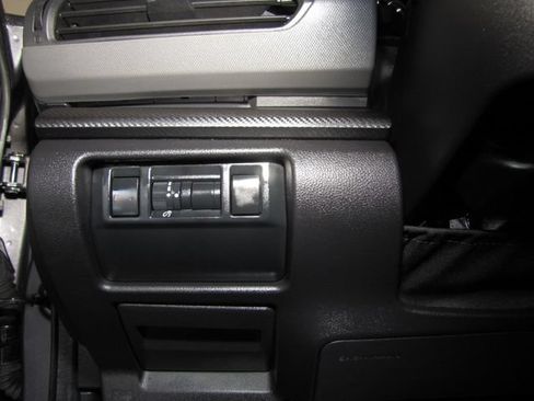 Used 2024 Subaru Crosstrek 2.5i Wilderness w/ Wilderness Package AWD/4WD image 9